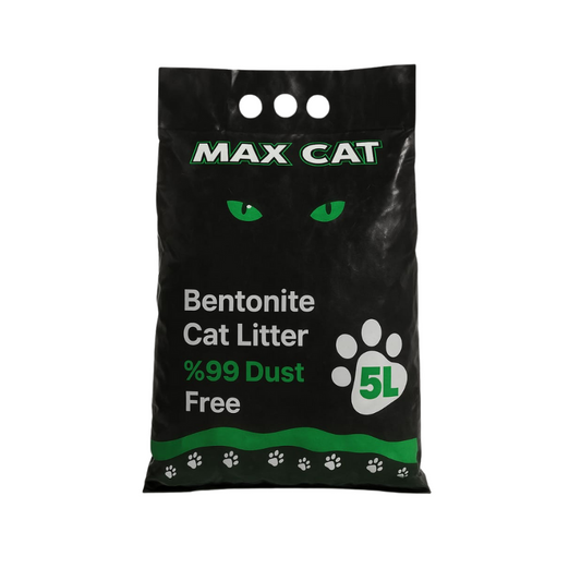 Bag of Max Cat bentonite cat litter with green text and paw prints on a white background