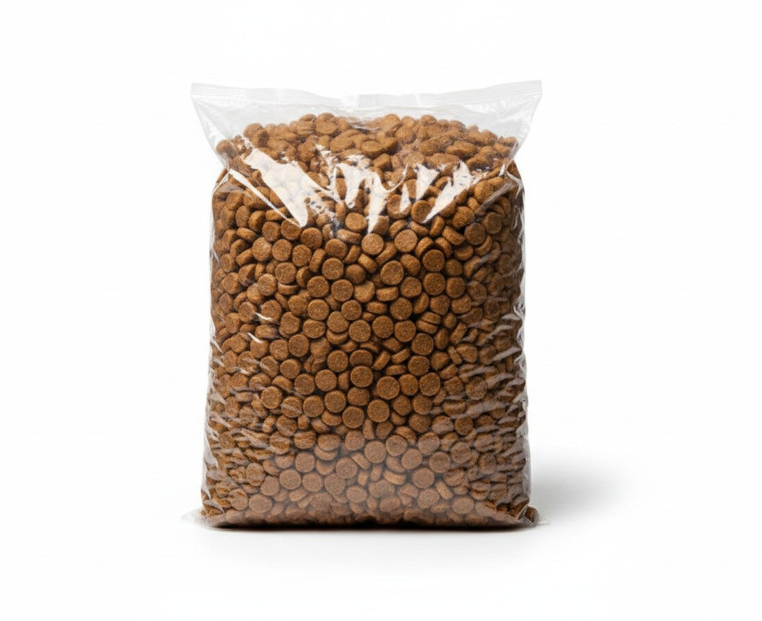 PetFriend Alpha cat dry food in a 500g clear plastic bag featuring brown kibble pieces