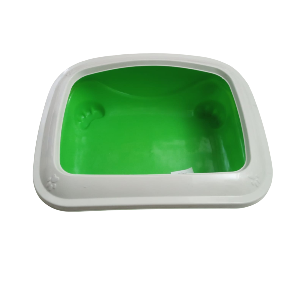 Legged high capacity litter box