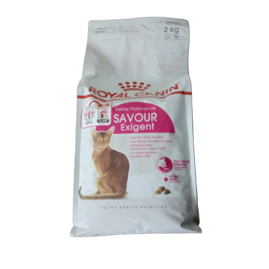 Royal Canin Savour Exigent cat food package on a wooden surface