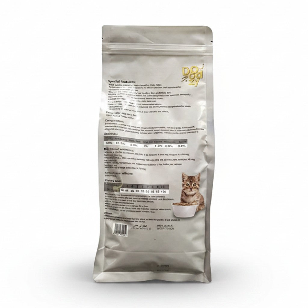 PetFriend Doodzy premium chicken flavour cat dry food 1kg bag back view with nutritional information
