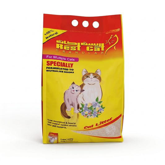 PetFriend Rest Cat clumping cat litter in a 5L yellow bag made from natural bentonite for effective odor control.