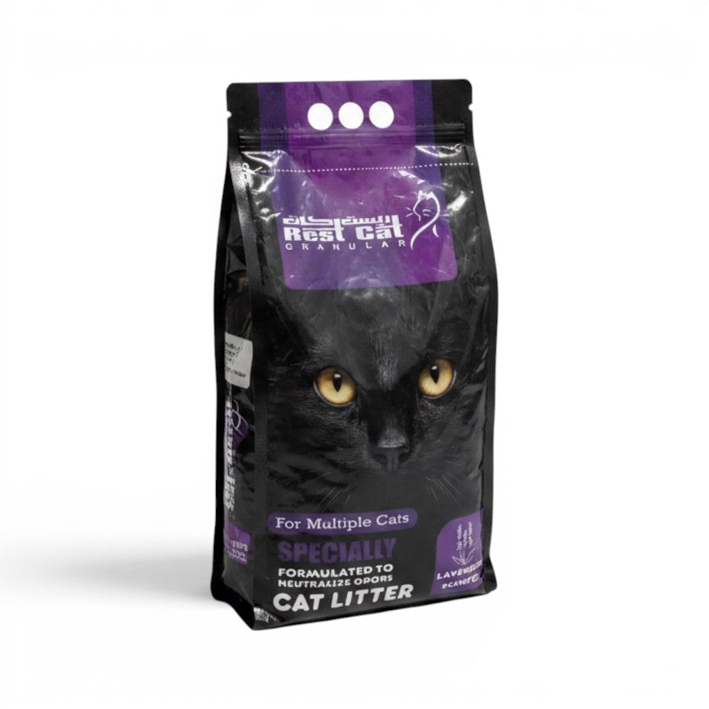 PetFriend Rest Cat lavender scented clumping cat litter in a 5L black bag with a cat portrait